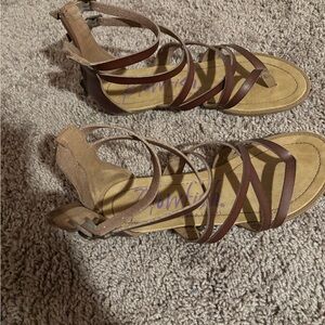 Source Unknown Tan and Brown Strappy Sandals